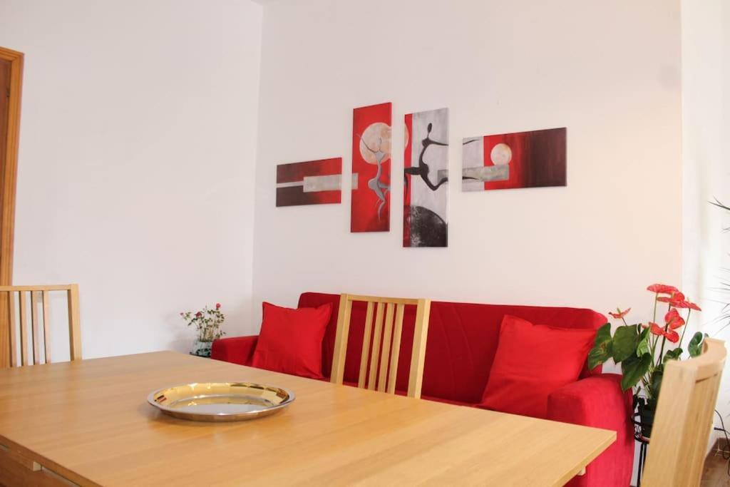 Spazioso Appartamento Castel di Leva Exteriör bild